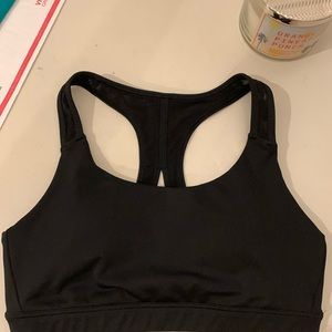 Athleta black sports bra

P